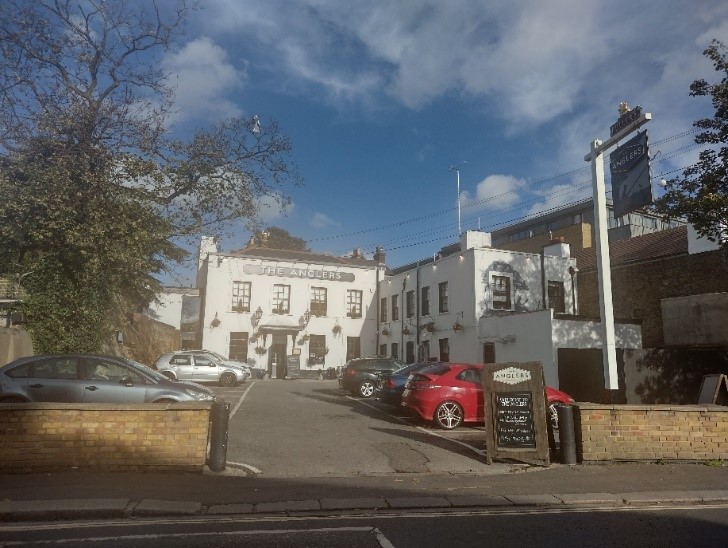 Figure 47 Anglers Hotel and Pub showing car park