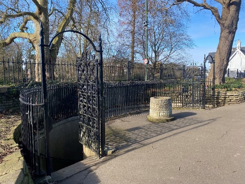 Figure 215 Entrance to subterranean tunnel from Terrace Gardens