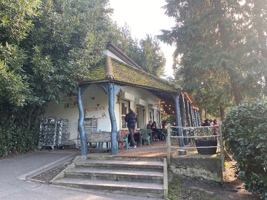 Figure 212 Tearoom in Terrace Gardens