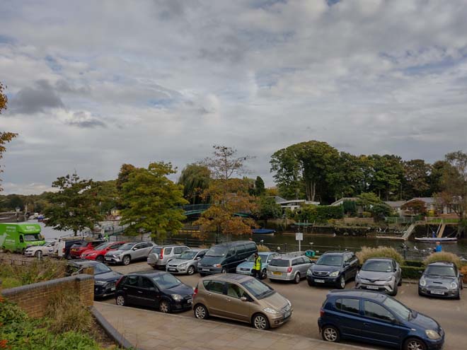 Fig. 88: The embankment separated by car parking