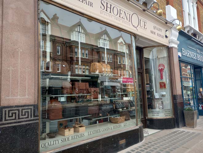 Figure 92: Shopfront to 100 Church Road