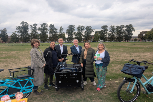 Twickenham Green welcomes families to discover the joy of cargo bikes